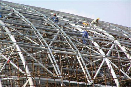 鋼結(jié)構(gòu)網(wǎng)架