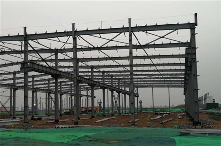鋼結構廠房造價的因素