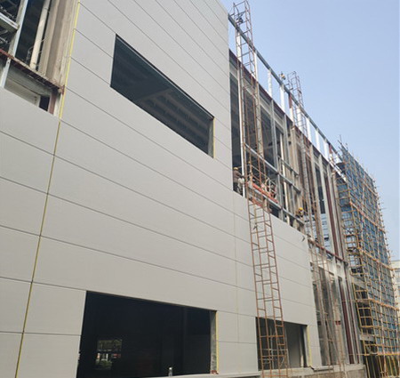 鋼結(jié)構(gòu)建筑