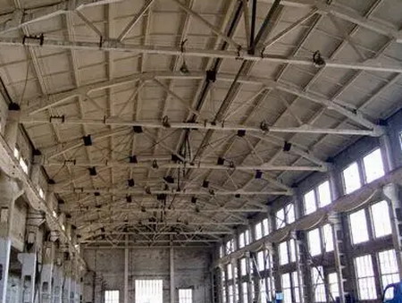 鋼結構桁架的校正