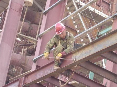 高層鋼結構的涂裝質量