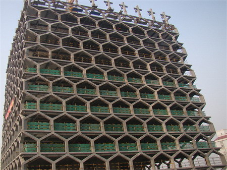 提升平面形狀的抗風性能