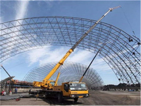 優(yōu)化鋼結(jié)構(gòu)網(wǎng)架的設(shè)計(jì)